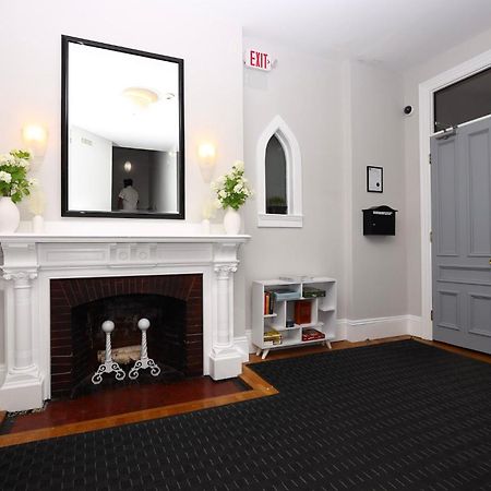 Stylish Newbury Street Studio, #4 Βοστώνη Εξωτερικό φωτογραφία