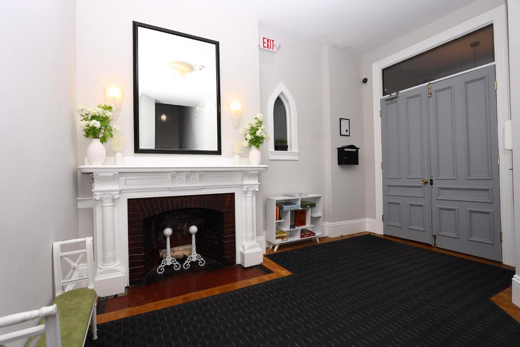 Stylish Newbury Street Studio, #4 Βοστώνη Εξωτερικό φωτογραφία